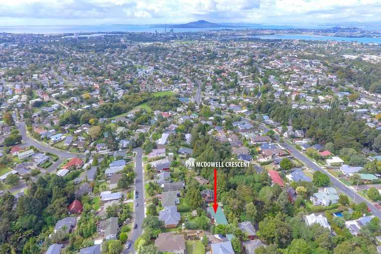 Photo of property in 1/19 Mcdowell Crescent, Hillcrest, Auckland, 0627