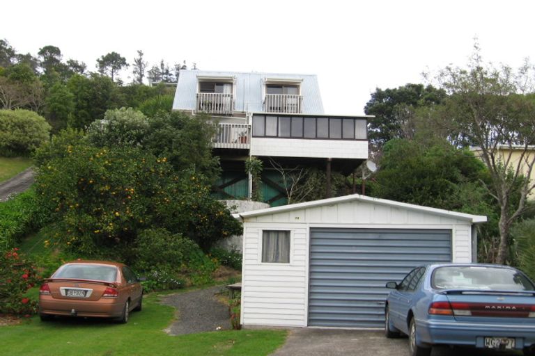 Photo of property in 72 Pa Road, Hahei, Whitianga, 3591