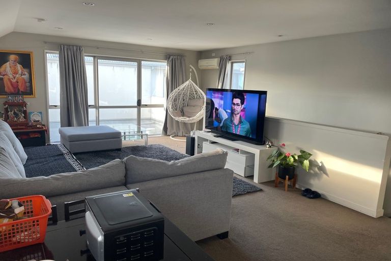 Photo of property in 470g Barbadoes Street, Edgeware, Christchurch, 8013