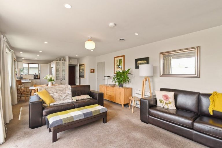 Photo of property in 69h Richardson Street, Saint Kilda, Dunedin, 9012