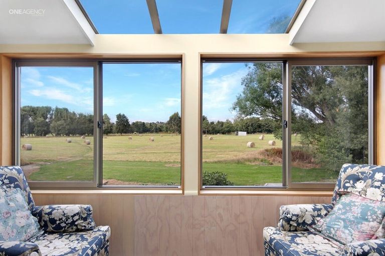 Photo of property in 27 Foothills Road, Okuku, Rangiora, 7473
