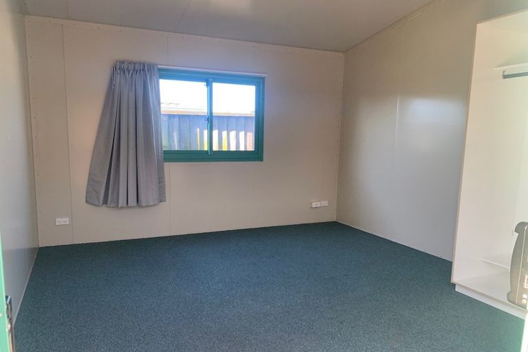 Photo of property in 8a Newnham Terrace, Upper Riccarton, Christchurch, 8041