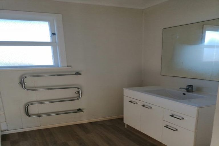 Photo of property in 24 Leslie Avenue, Western Heights, Rotorua, 3015