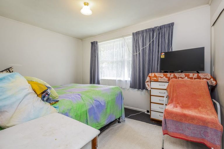 Photo of property in 17 Brentford Place, Manurewa, Auckland, 2102