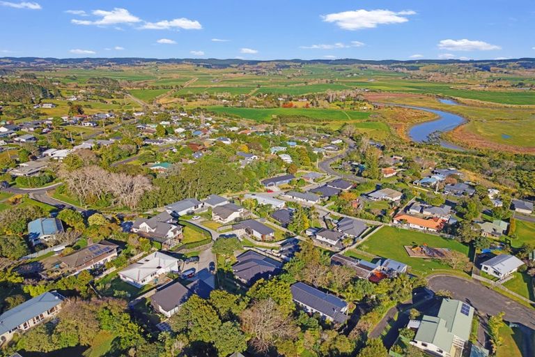 Photo of property in 33a St James Avenue, Helensville, 0800