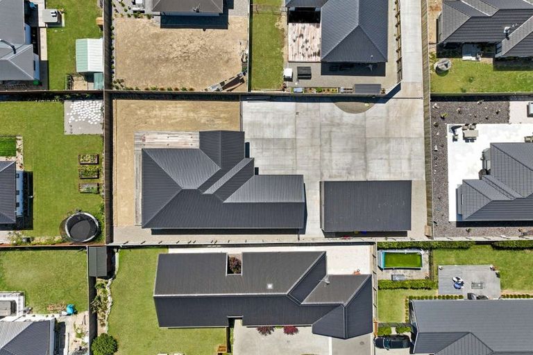 Photo of property in 38 George Fyfe Way, Wakefield, 7025