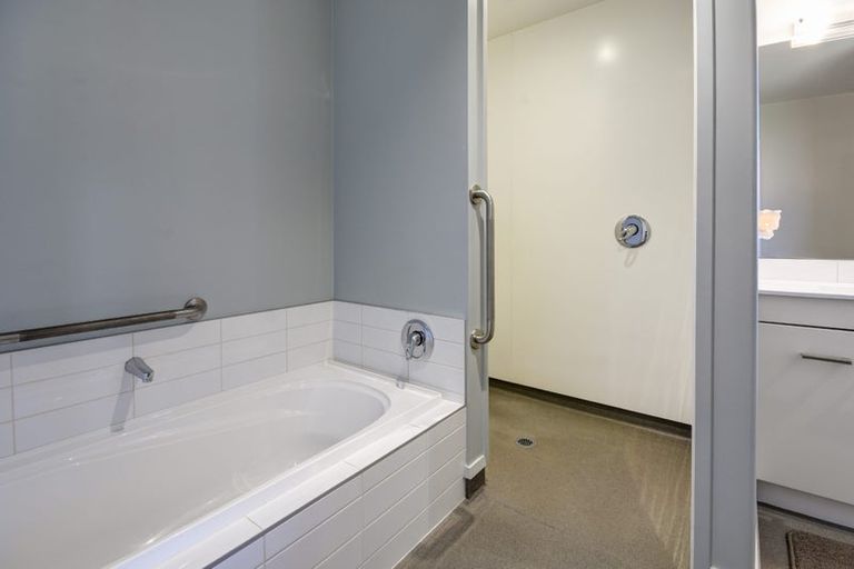 Photo of property in 46 Brockelbank Drive, Kaiapoi, 7630