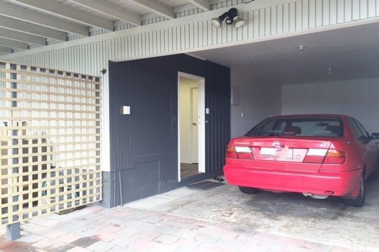 Photo of property in 15 Rothwell Place, Sunnyhills, Auckland, 2010