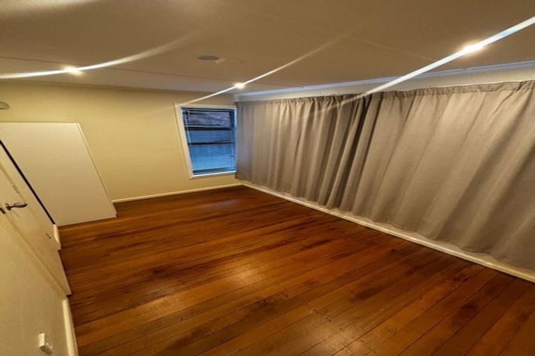 Photo of property in 23 Camden Street, Redwood, Christchurch, 8051