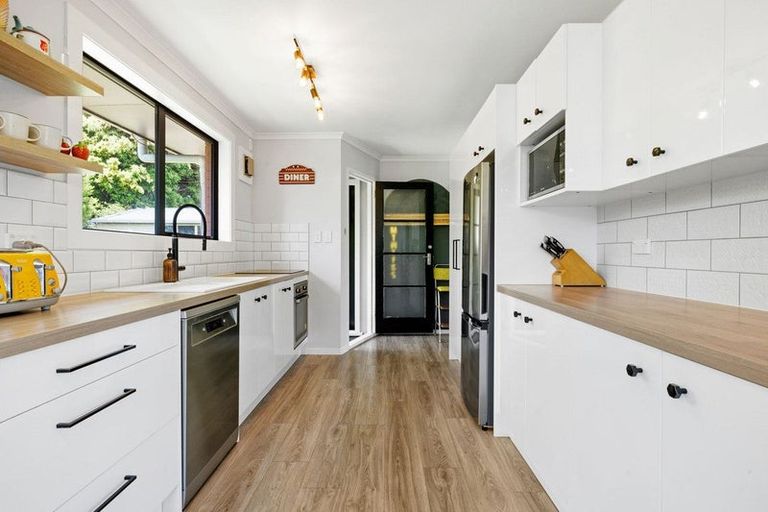 Photo of property in 42 Shakespeare Street, Leamington, Cambridge, 3432