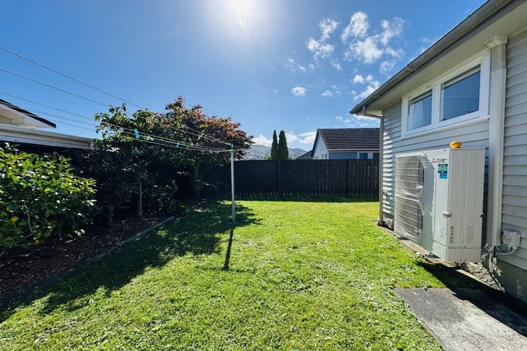 Photo of property in 11 Byron Street, Trentham, Upper Hutt, 5018