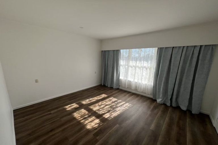 Photo of property in 11 Holden Place, Manukau, Auckland, 2025