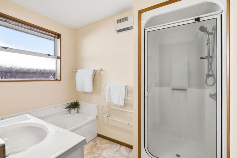 Photo of property in 83 Vivian Street, Burwood, Christchurch, 8083