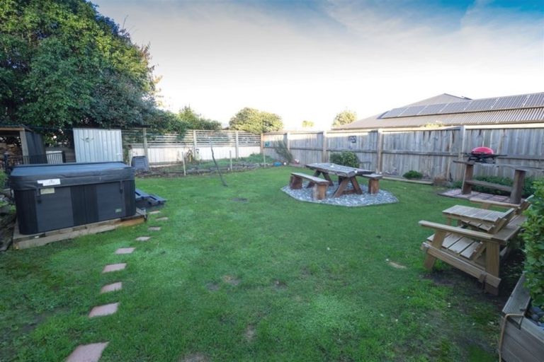 Photo of property in 90 Rakaia Terrace, Rakaia, 7710