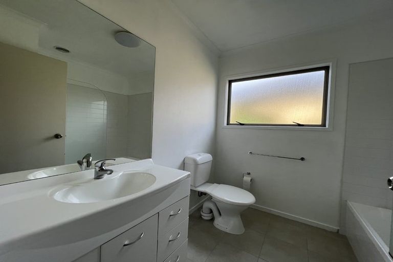 Photo of property in 25/94 Glengarry Road, Glen Eden, Auckland, 0602