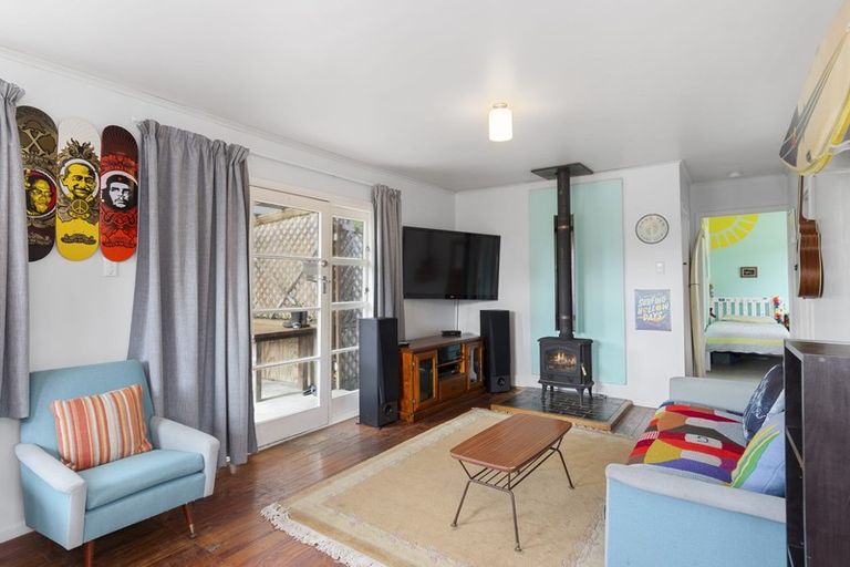 Photo of property in 56 Simpson Road, Papamoa Beach, Papamoa, 3118