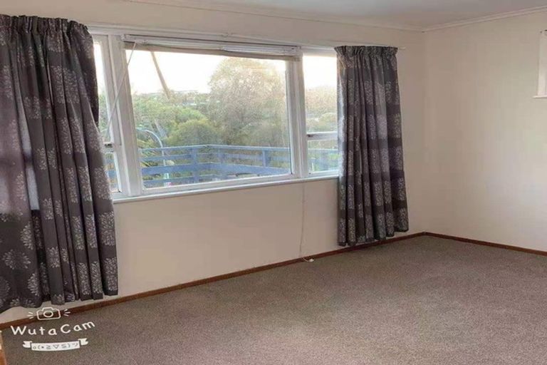 Photo of property in 79 Monarch Avenue, Hillcrest, Auckland, 0627