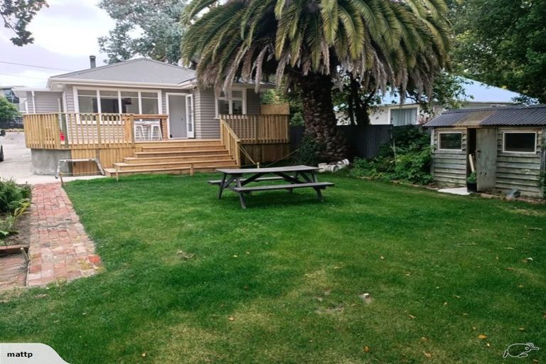 Photo of property in 17 Patten Street, Avonside, Christchurch, 8061