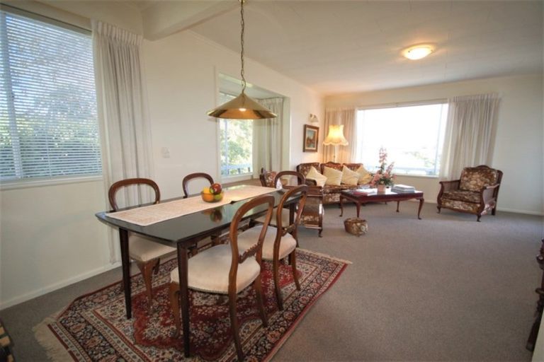 Photo of property in 51 Rokino Road, Hilltop, Taupo, 3330