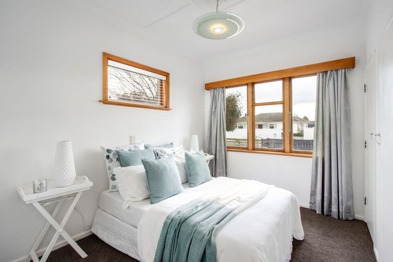 Photo of property in 911 Rangiora Street, Mahora, Hastings, 4120