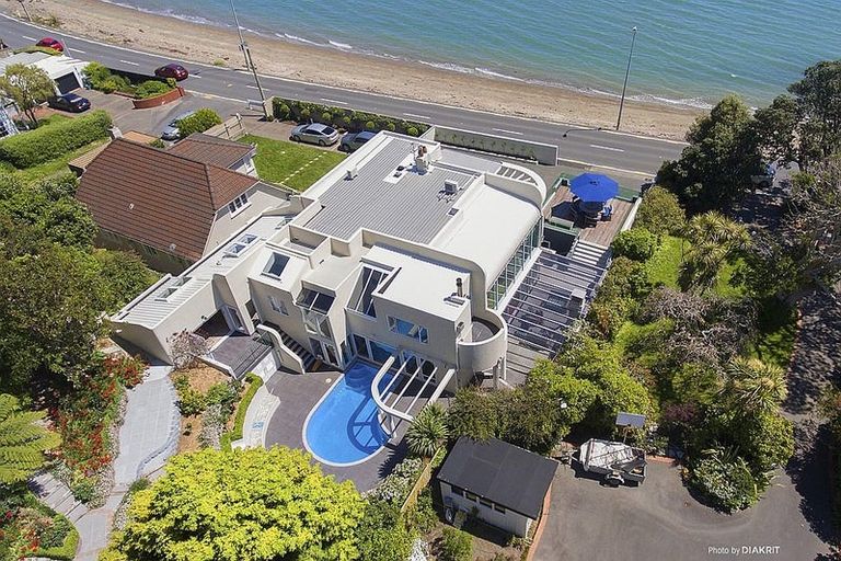 Photo of property in 234 Marine Drive, Lowry Bay, Lower Hutt, 5013