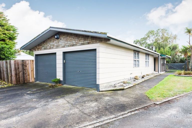 Photo of property in 47 Meadowbrook Drive, Cloverlea, Palmerston North, 4412