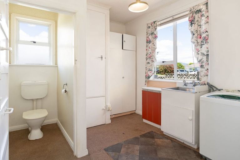 Photo of property in 186 Bath Street, Levin, 5510