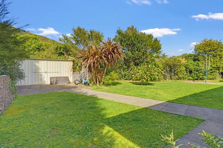 Photo of property in 23 Marina View Estate, Waikawa, Picton, 7281