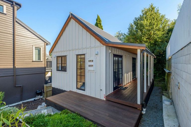 Photo of property in 69 Oxford Street, Lyttelton, 8082