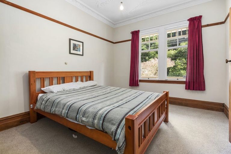 Photo of property in 113 Glenmore Street, Kelburn, Wellington, 6012