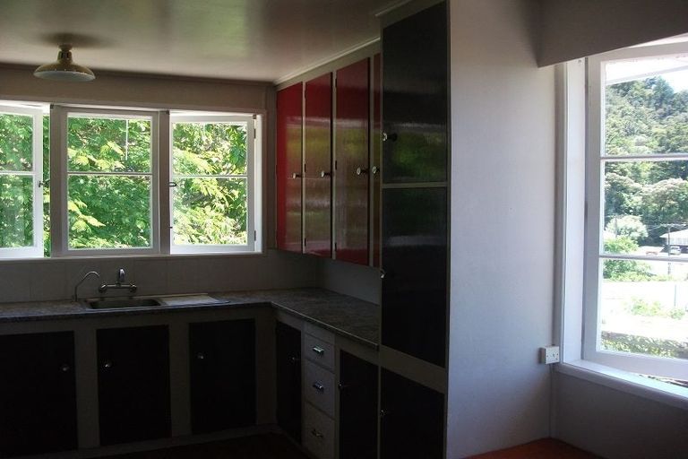 Photo of property in 8 Wilson Avenue, Avenues, Whangarei, 0110