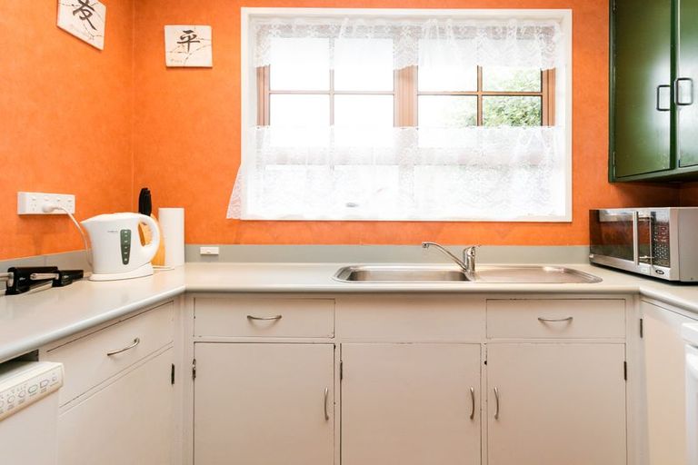 Photo of property in 47 Meadowbrook Drive, Cloverlea, Palmerston North, 4412