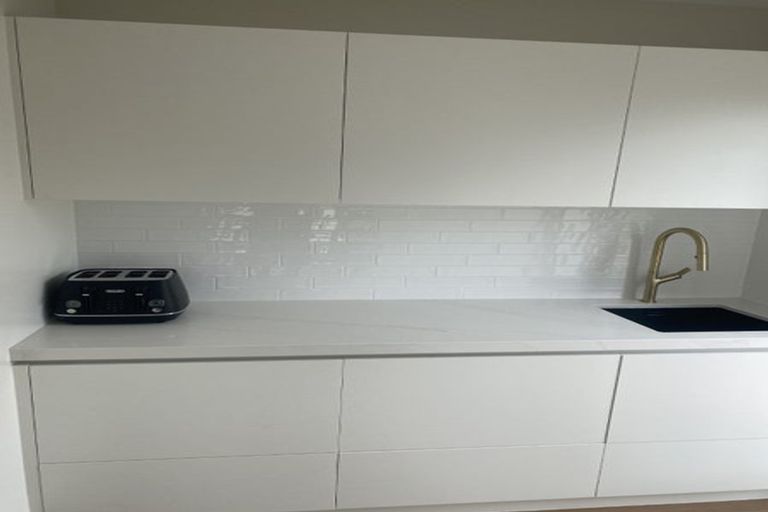 Photo of property in 4 Ruku Street, Long Bay, Auckland, 0630