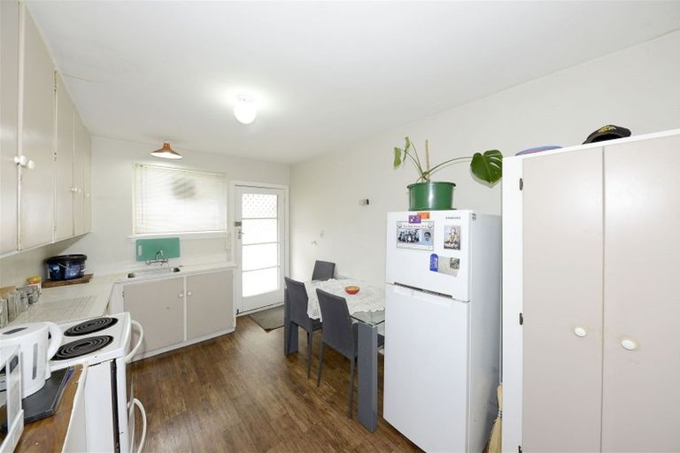 Photo of property in 3/27 Oxley Avenue, St Albans, Christchurch, 8014