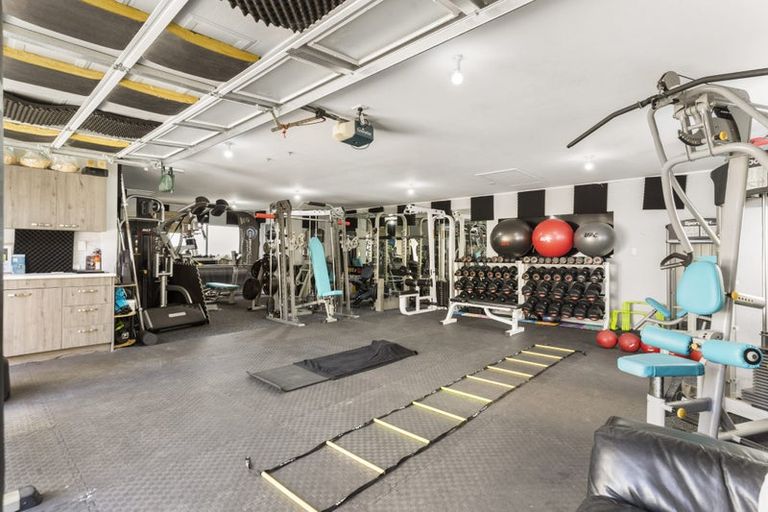 Photo of property in 19 Patons Road, Howick, Auckland, 2014