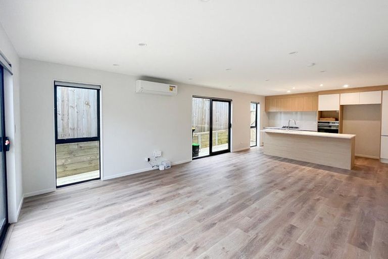 Photo of property in 83c Hastings Road, Mairangi Bay, Auckland, 0630