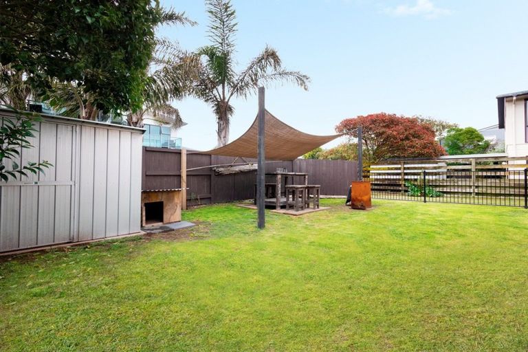 Photo of property in 1000 Papamoa Beach Road, Papamoa Beach, Papamoa, 3118