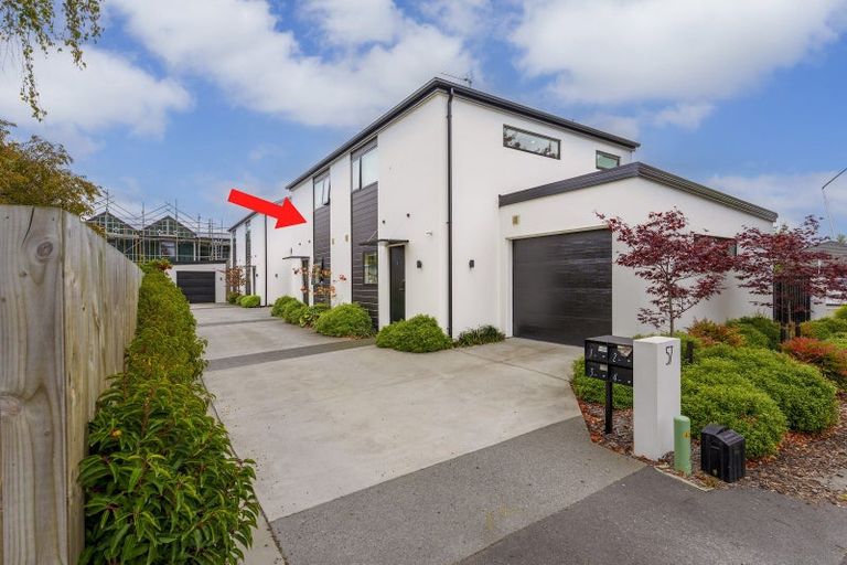 Photo of property in 2/57 Woodville Street, Edgeware, Christchurch, 8013