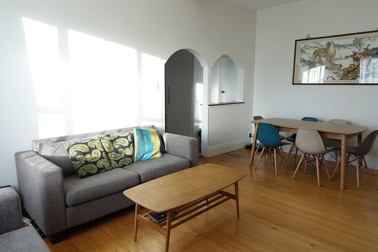 Photo of property in 1/137 Abbotts Way, Remuera, Auckland, 1050