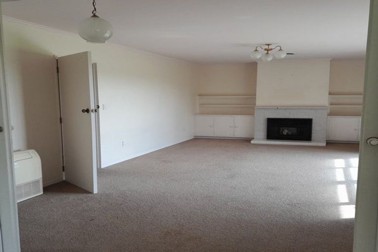 Photo of property in 36 South Manakau Road, Manakau, Otaki, 5583