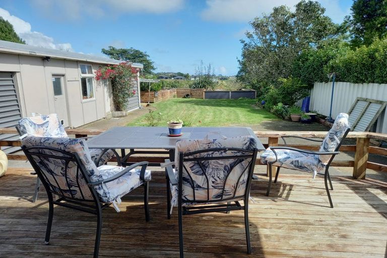 Photo of property in 446 Carrington Street, Upper Vogeltown, New Plymouth, 4310