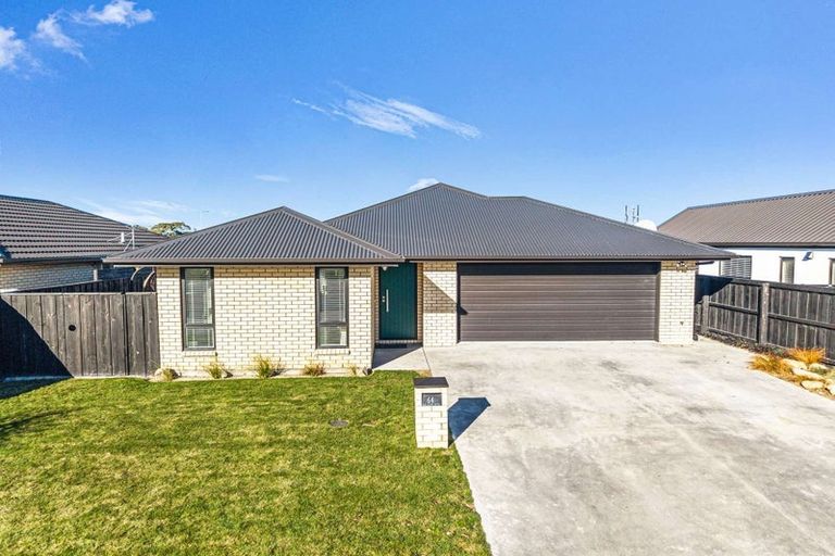 Photo of property in 64 Quinn Crescent, Woodend, 7610