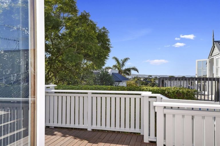 Photo of property in 17 St Aubyn Street, Devonport, Auckland, 0624