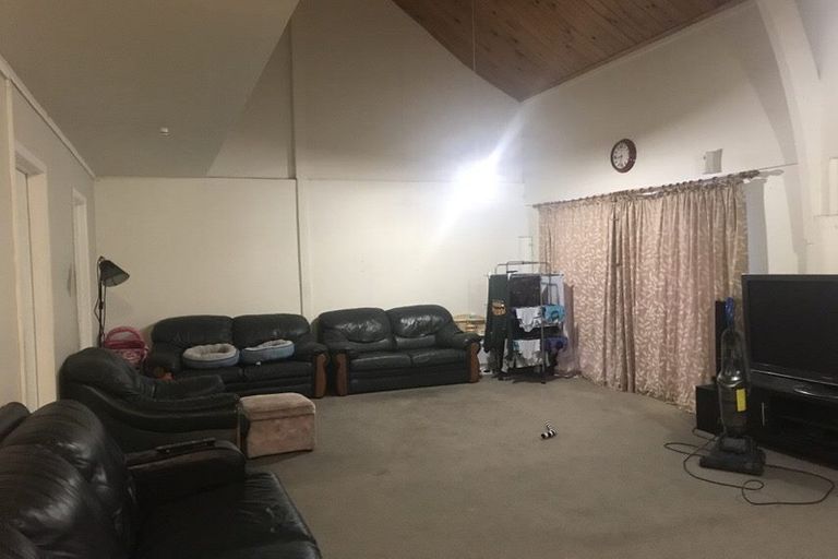 Photo of property in 222 Helvetia Road, Pukekohe, 2676