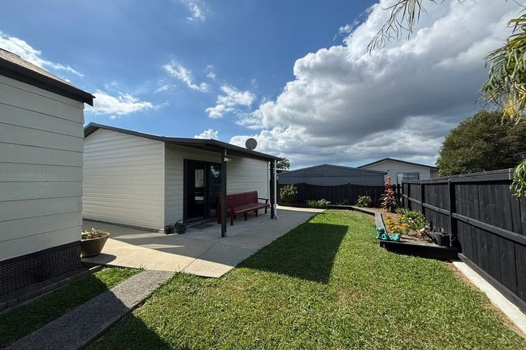 Photo of property in 7 Sunningdale Street, Wattle Downs, Auckland, 2103