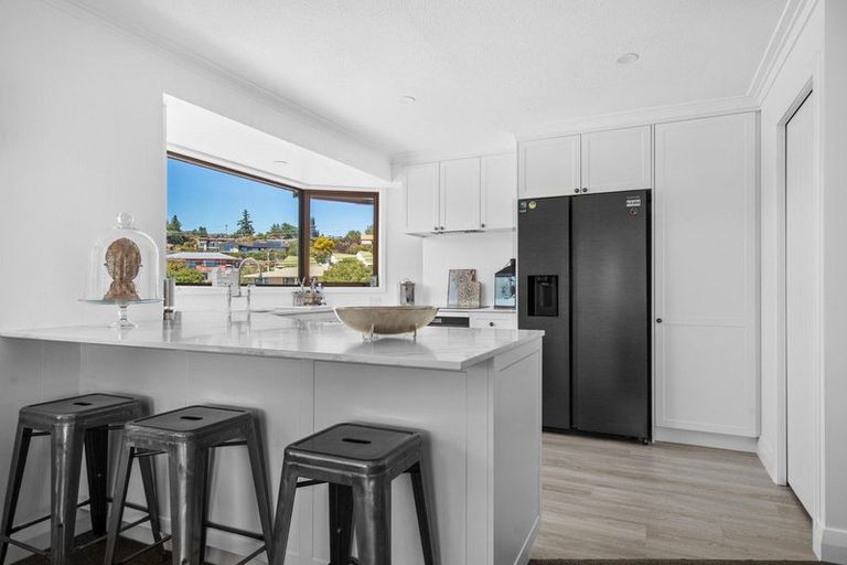 Photo of property in 2 Hart Place, Bridge Hill, Alexandra, 9320