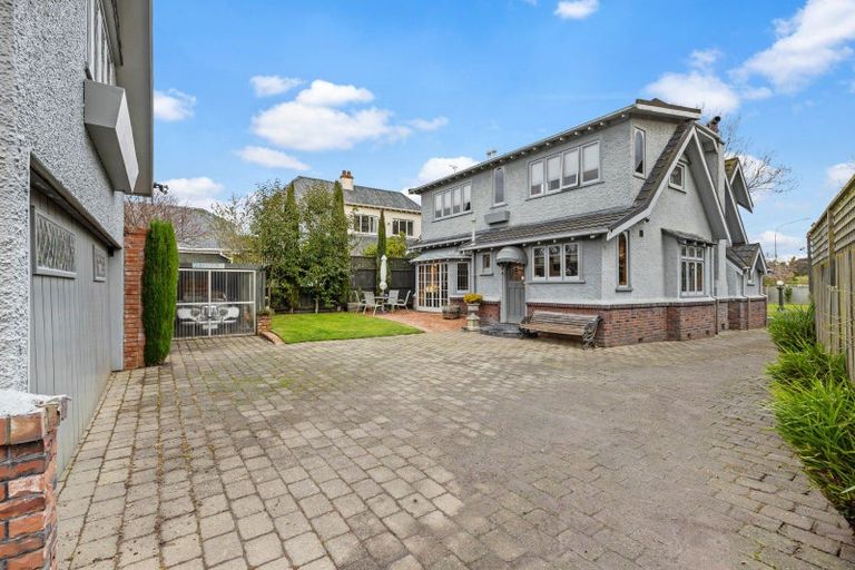 Photo of property in 209 Victoria Avenue, Hokowhitu, Palmerston North, 4410