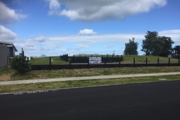 Photo of property in 435 Matarangi Drive, Matarangi, Whitianga, 3592