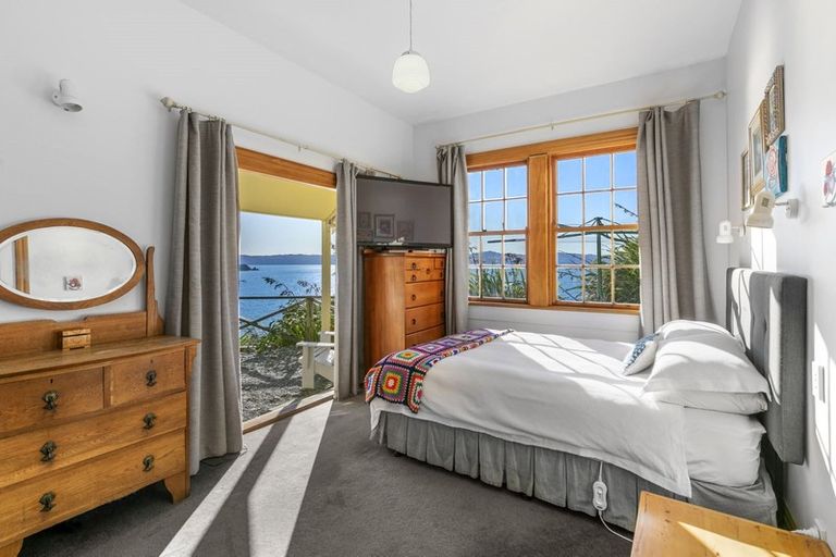 Photo of property in 465 Muritai Road, Eastbourne, Lower Hutt, 5013