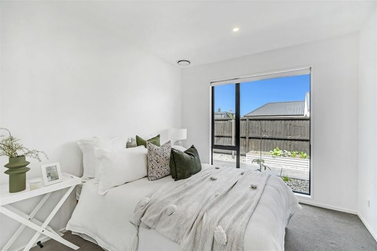 Photo of property in 16 William Deans Drive, Prebbleton, 7604